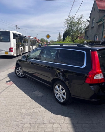 Volvo V70 cena 23400 przebieg: 240000, rok produkcji 2009 z Katowice małe 106